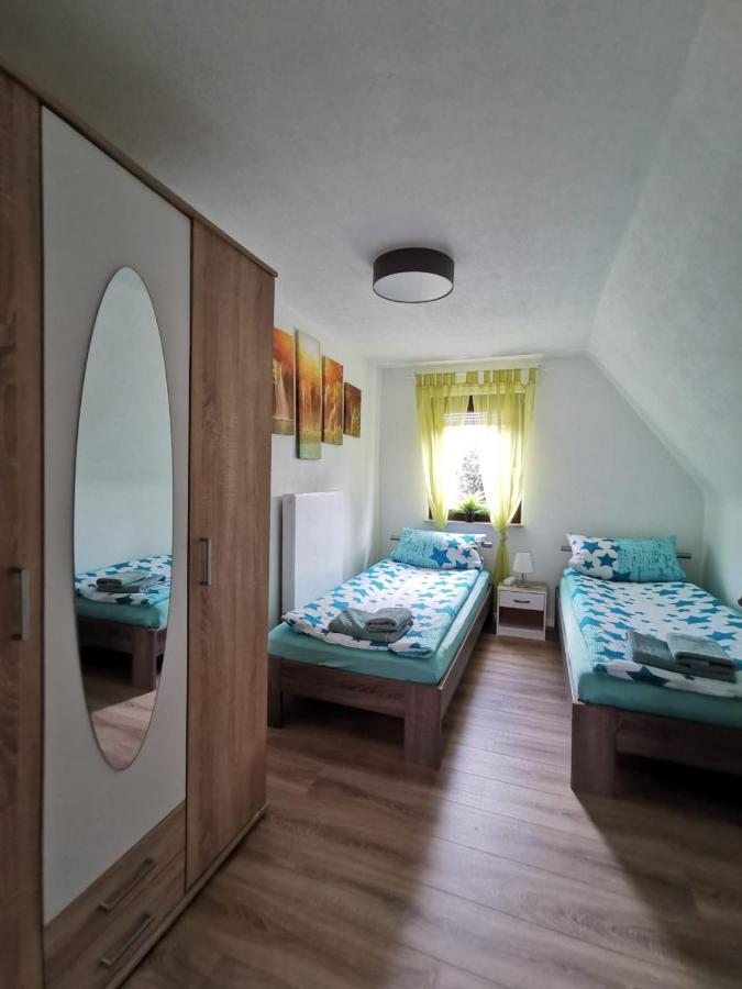 Ferienwohnung La Casa Suciu Forchtenberg Exterior foto